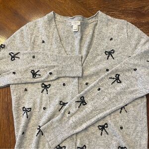 J. Crew Light Gray Knit Cardigan with black sequinned bows ladies medium